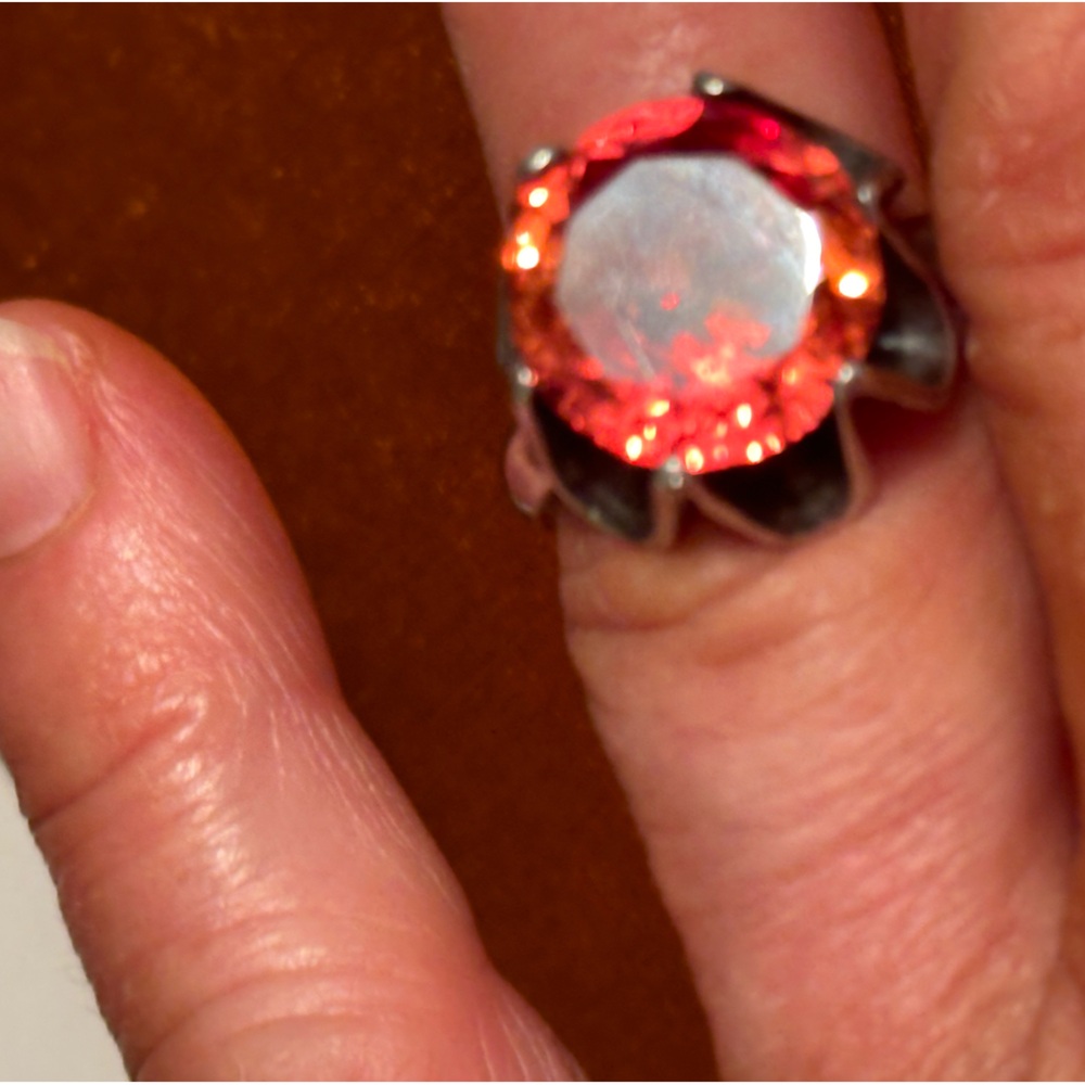 Silver and Citrine Ring - Picture 2 of 4